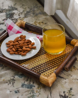 BAMBOO  SQUARY SHAPE TRAY