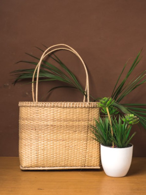 BAMBOO HANDBAG
