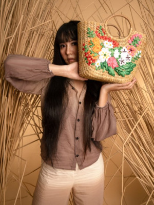 KAUNA ECO FRIENDLY EMBROIDERY HANDBAG