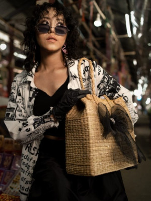 KAUNA ECO FRIENDLY BOW HANDBAG 