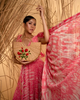 KAUNA ORGANIC ECO-FRIENDLY EMBROIDERY HANDBAG