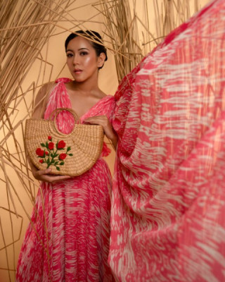 KAUNA ORGANIC ECO-FRIENDLY EMBROIDERY HANDBAG KAUNA ORGANIC ECO-FRIENDLY EMBROIDERY HANDBAG