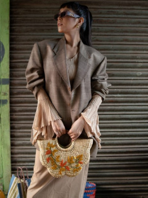 KAUNA U-SHAPED HANDBAG KAUNA U-SHAPED HANDBAG