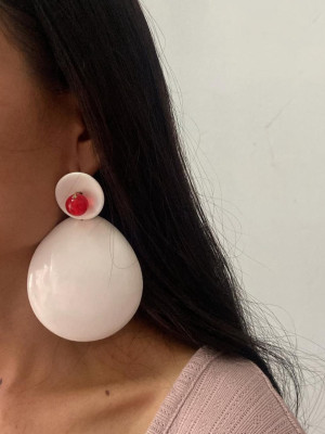 NAGA EARRINGS WHITE