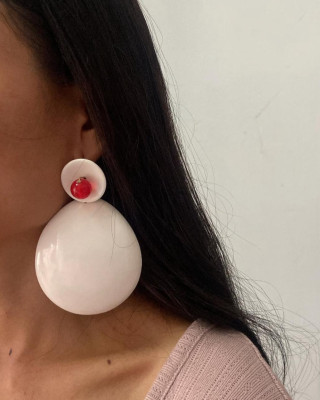 NAGA EARRINGS WHITE