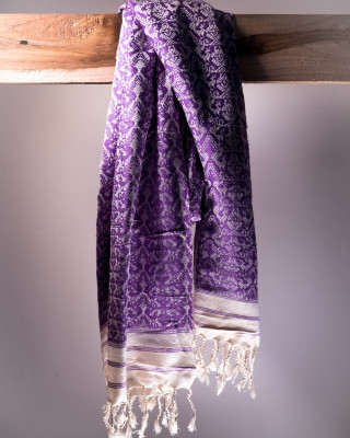 ALL OVER PURPLE MOTIF ERI SILK SHAWL (AHIMSA SILK) 