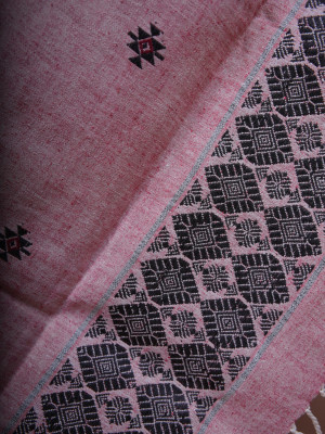 PINK ERI SILK SHAWL (AHIMSA SILK) WITH BLACK BORDER