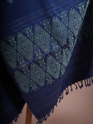 ERI DARK BLUE SILK SHAWL (AHIMSA SILK) ERI DARK BLUE SILK SHAWL (AHIMSA SILK)