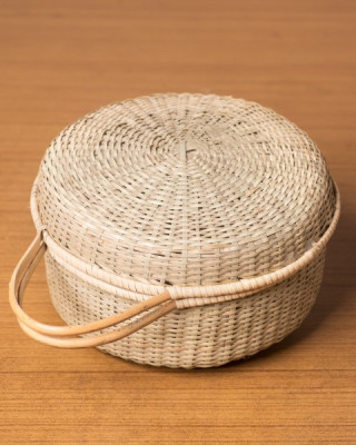 CANE ROUNDED BASKET