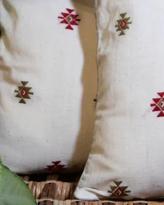 Cushion Cover Set Of White With Red Green Print