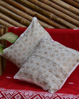Cushion Cover Set Of White With Golden Print 5