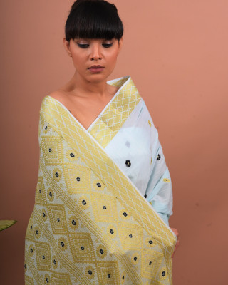 COTTON HANDWOVEN LIGHT BLUE SAREE COTTON HANDWOVEN LIGHT BLUE SAREE