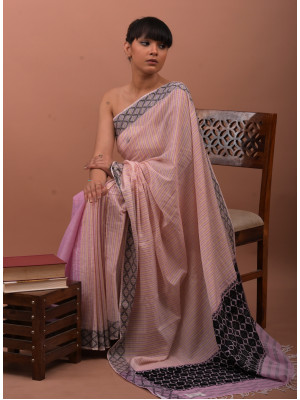 COTTON BEIGE ALTERNATING WITH A LIGHT PURPLE HANDWOVEN SAREE COTTON BEIGE ALTERNATING WITH A LIGHT PURPLE HANDWOVEN SAREE