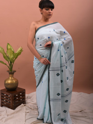 COTTON LIGHT BLUE HANDWOVEN SAREE COTTON LIGHT BLUE HANDWOVEN SAREE