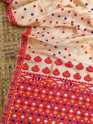 Tussar Silk Assamese Handloom Saree Tussar Silk Assamese Handloom Saree