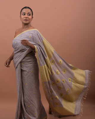 GRAYISH-BROWN ERI SILK SAREE (AHIMSA SILK)  GRAYISH-BROWN ERI SILK SAREE (AHIMSA SILK)