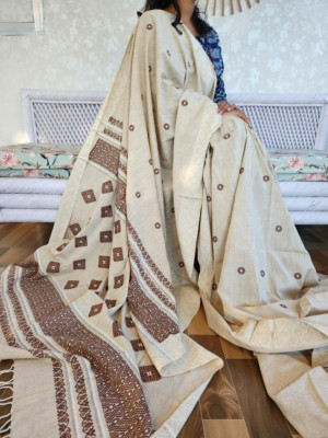 Eri by Eri Handwoven Saree Eri by Eri Handwoven Saree